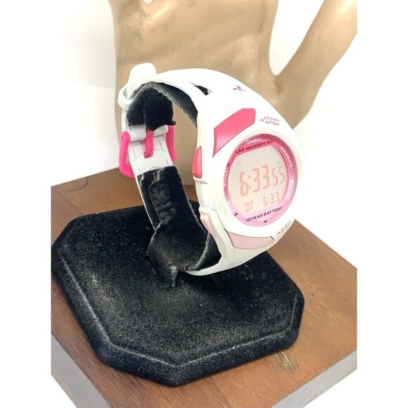 Casio Women's Watch STR300 Runner Lap Counter White Pink Resin Digital 2575 35mm - Picture 2 of 14